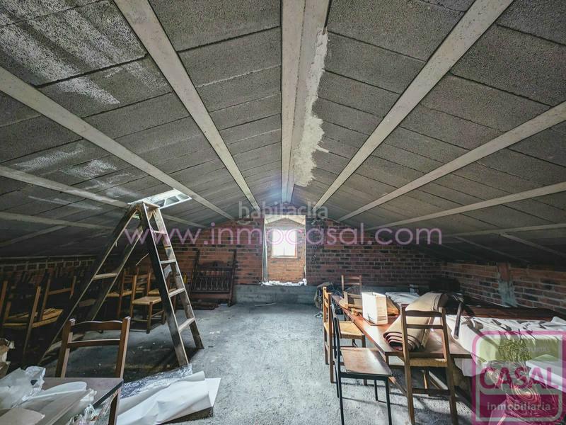 Foto b8766168-b0ec-4189-91b7-aa7e9e8913d9. Casa con riscaldamento parcheggio in Carbayin-Lieres-Valdesoto Siero