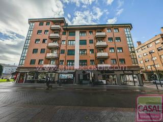 Pis a Lugones. Piso en venta en lugones ubicado en un edificio del año 2005, si