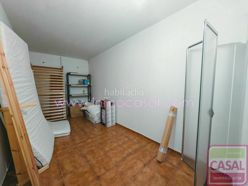 Foto 4aa97954-0287-4bf8-802f-afa84afd3ad8. Pis amb calefacció aparcament a Aller