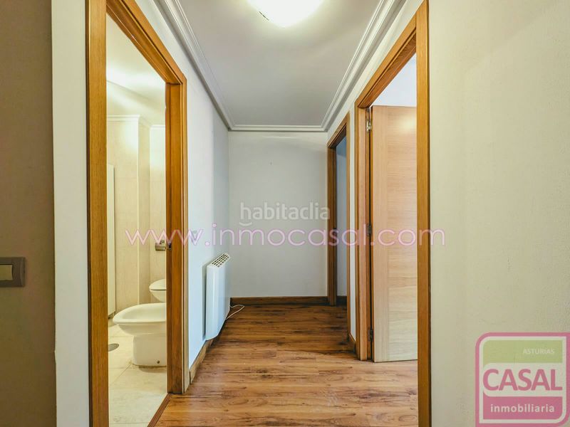 Foto a648fd48-a507-46d8-9376-9f758015aef2. Pis amb calefacció aparcament a Aller