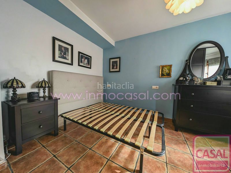 Foto 3c216e3d-07b9-4dd3-9819-0fce6f096f30. Casa amb calefacció a Aller