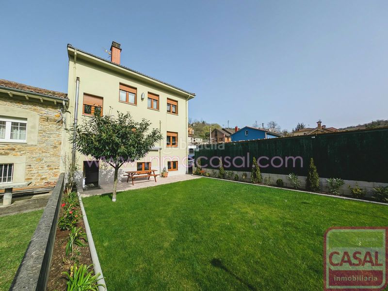 Foto a1948198-e169-469c-b7f3-c9ba7055ac3e. Casa amb calefacció aparcament a Carbayin-Lieres-Valdesoto Siero