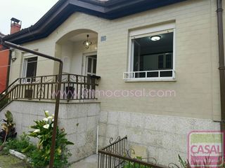 Lloguer Casa a Aller. Alquiler casa moreda. casa de tres habitaciones, salón, cocina a