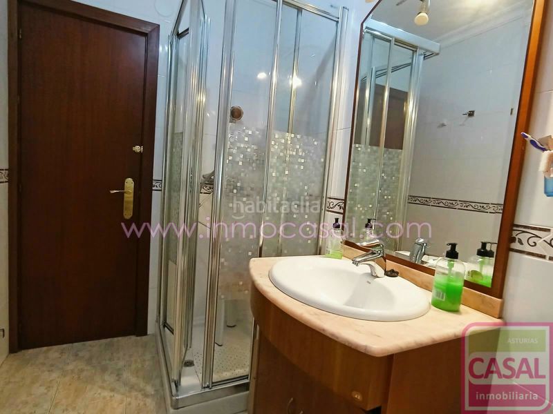 Foto 710fecb1-4b0c-41ce-814b-1838582104a6. Pis amb calefacció a El Carbayedo - El Quirinal Avilés