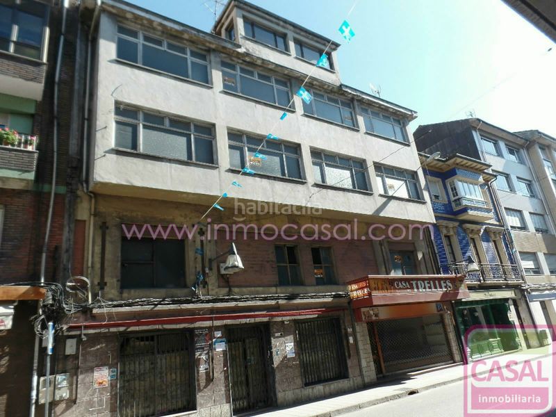 Foto aeca47ec-ef92-45d6-bdc7-e20681483e3b. Edifici a Laviana