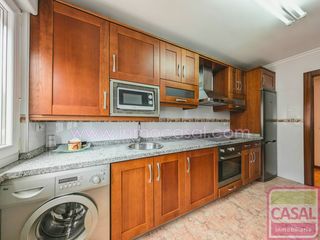 Flat  Ramón y cajal. Magnifico piso de 3 habitaciones, salón comedor, cocina equipada