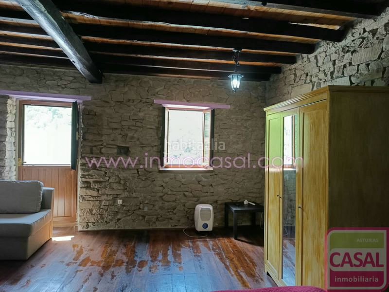 Foto 2b052c52-b754-4b27-873a-860149f9a1e3. Casa amb calefacció a Aller