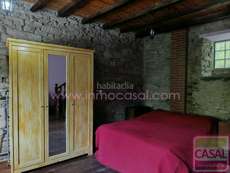 Foto 51ef17cd-ad2b-4878-a87a-69c7387c0a4a. Casa amb calefacció a Aller