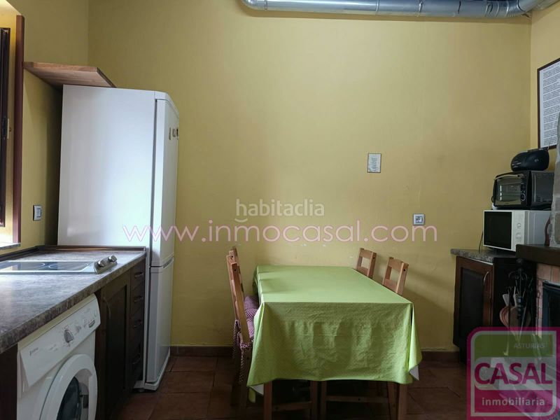 Foto ca49f2e8-f13e-4a21-9142-62200346c779. Casa amb calefacció a Aller