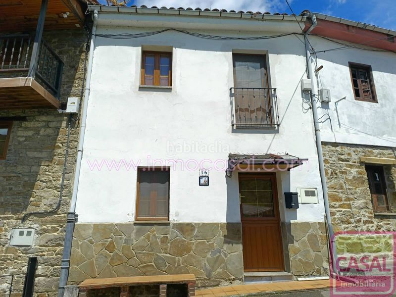 Foto e6b45478-a132-4efc-8116-f616a90b4cea. Casa amb calefacció a Aller