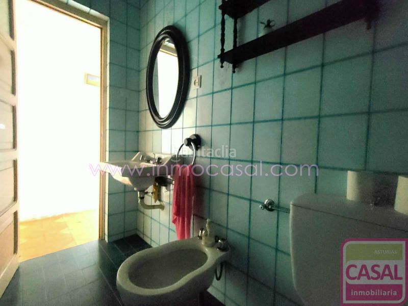 Foto 03327e92-1d8c-4421-b895-d26656079323. Casa amb calefacció aparcament a El Carbayedo - El Quirinal Avilés