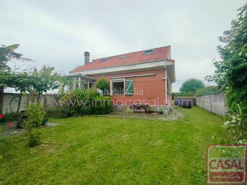 Foto 1e896e54-3602-44ef-95db-225a18d07edb. Casa amb calefacció aparcament a El Carbayedo - El Quirinal Avilés