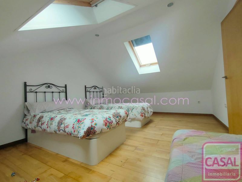 Foto 4f1920f7-772f-4a96-b46e-d9eb60009173. Casa amb calefacció aparcament a El Carbayedo - El Quirinal Avilés