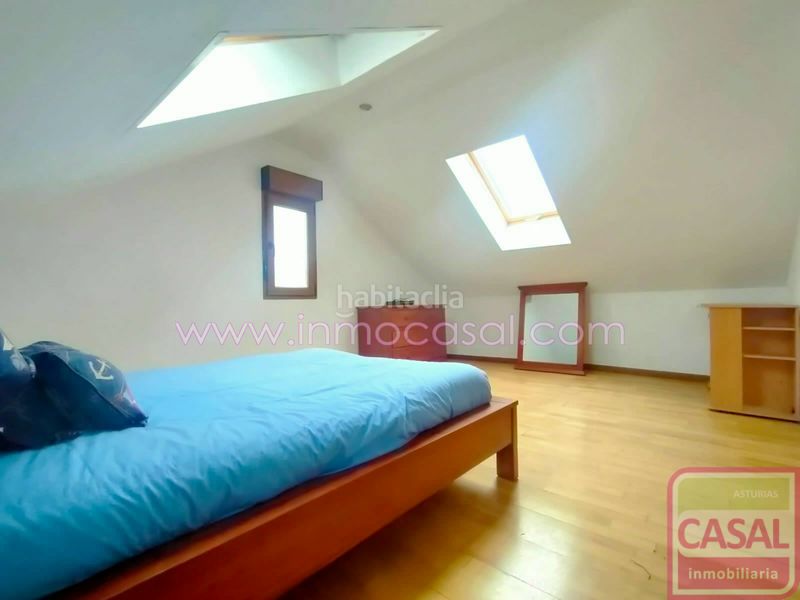 Foto 618d63a0-a935-4666-8383-7e3ed8cfa639. Casa amb calefacció aparcament a El Carbayedo - El Quirinal Avilés