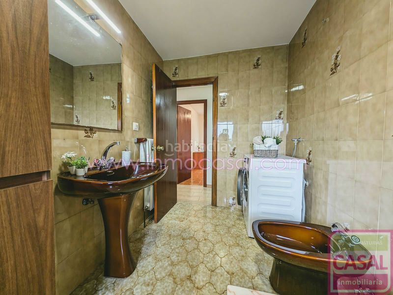 Foto 11104ee3-0a98-4009-a0aa-d0d51b9a560d. Casa amb calefacció a Morcín