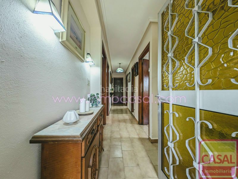 Foto f0077e03-29a4-4e08-b17b-f908d28674d7. Casa amb calefacció a Morcín