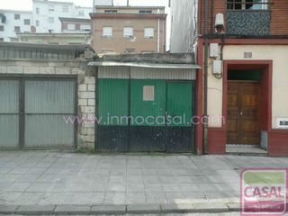 Parking voiture à La Felguera. Se vende amplia cochera de 49 m en la zona de la avenida de la r