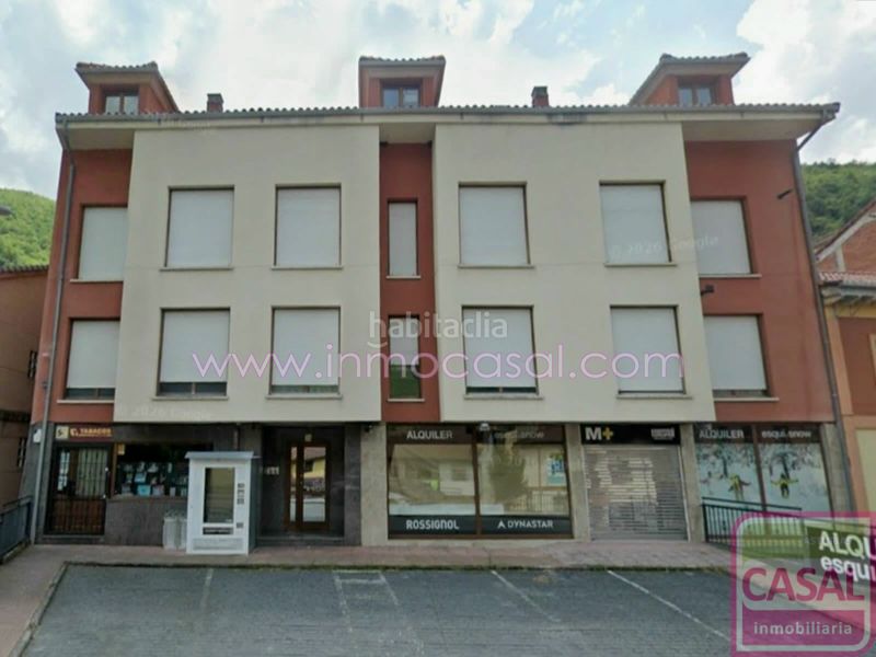Foto a2e205cb-1b44-4609-8a47-cbdad2dd85d7. Pis amb calefacció aparcament a Aller
