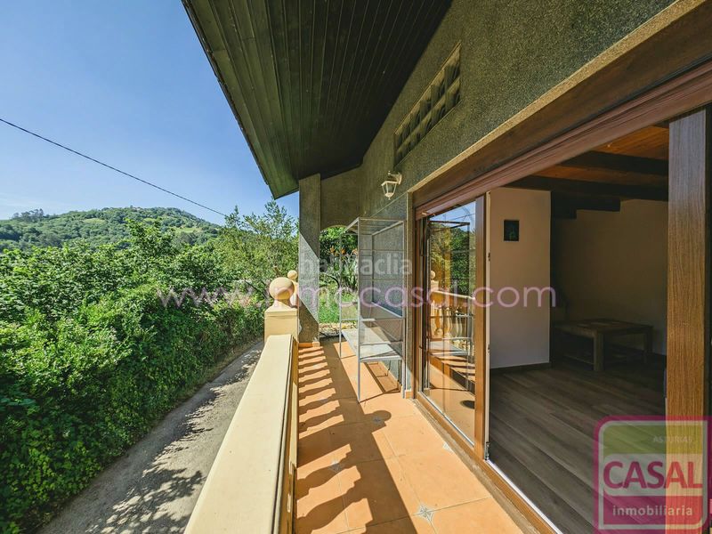 Foto 6363d743-5175-42b3-ae56-2b0659ffa3d7. Casa amb calefacció aparcament a San Martín del Rey Aurelio