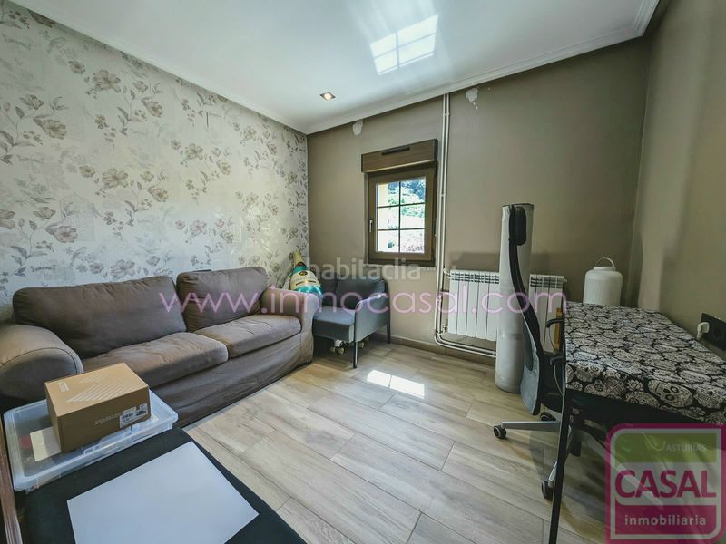 Foto cb7b085a-9463-4dd0-b786-89e743c4f296. Casa amb calefacció aparcament a San Martín del Rey Aurelio