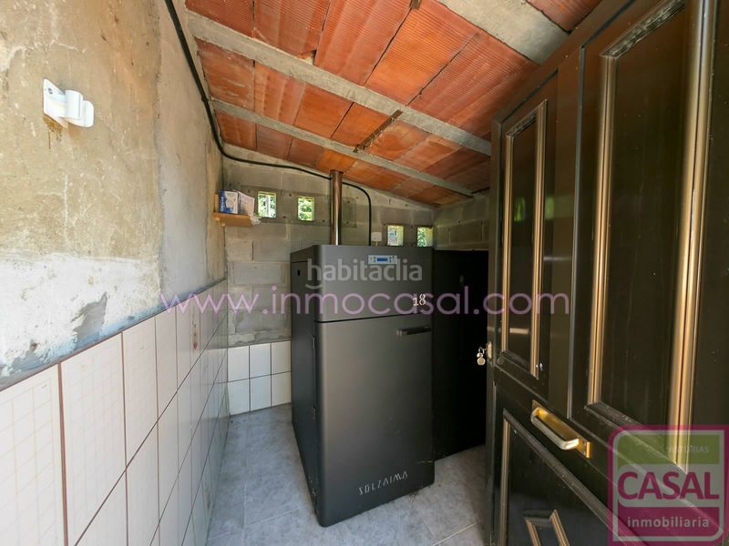 Foto dcaf7c91-3817-4805-a5bd-7f9515577621. Casa amb calefacció aparcament a San Martín del Rey Aurelio