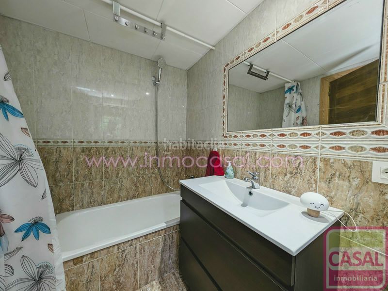 Foto e77f859f-3bc9-4c8b-91c4-18d8d9699437. Casa amb calefacció aparcament a San Martín del Rey Aurelio