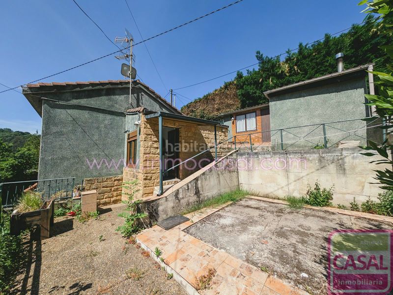 Foto e86cb8bc-ddae-4117-a5a5-916b3273a511. Casa amb calefacció aparcament a San Martín del Rey Aurelio