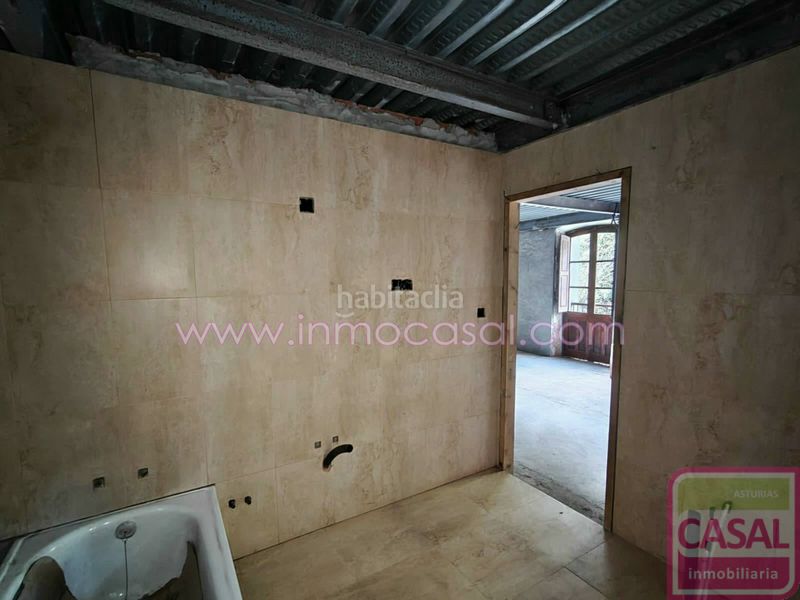 Foto a41109bf-aa34-446f-b631-5c0d4a09510c. Edifici a Zona Rural Mieres