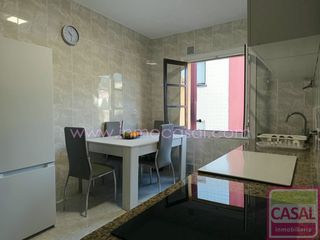 Miete Etagenwohnung in Aller. Se alquila piso moreda. dos habitaciones dobles, salón, cocina a