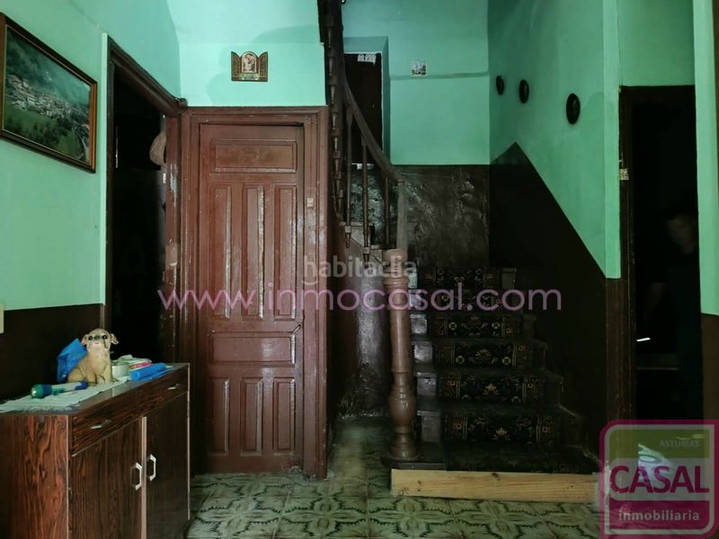 Foto 3bd51d86-17d6-4fec-a35c-5bbea92dbdb4. Casa amb calefacció a Aller