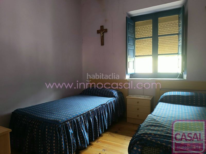 Foto 88980799-0519-42b3-a2d8-24663c238fc9. Casa amb calefacció a Aller