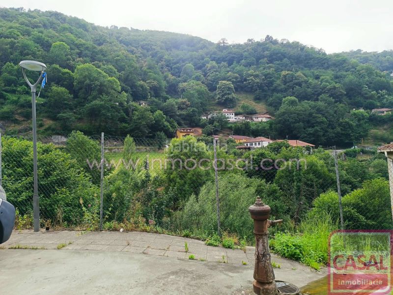 Foto e97dd66b-000b-42c9-9b14-7934745035bb. Casa amb calefacció a Aller