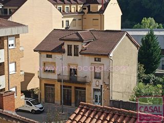 Casa in Aller. Se vende casa independiente con terreno en cabañaquina. de dos p