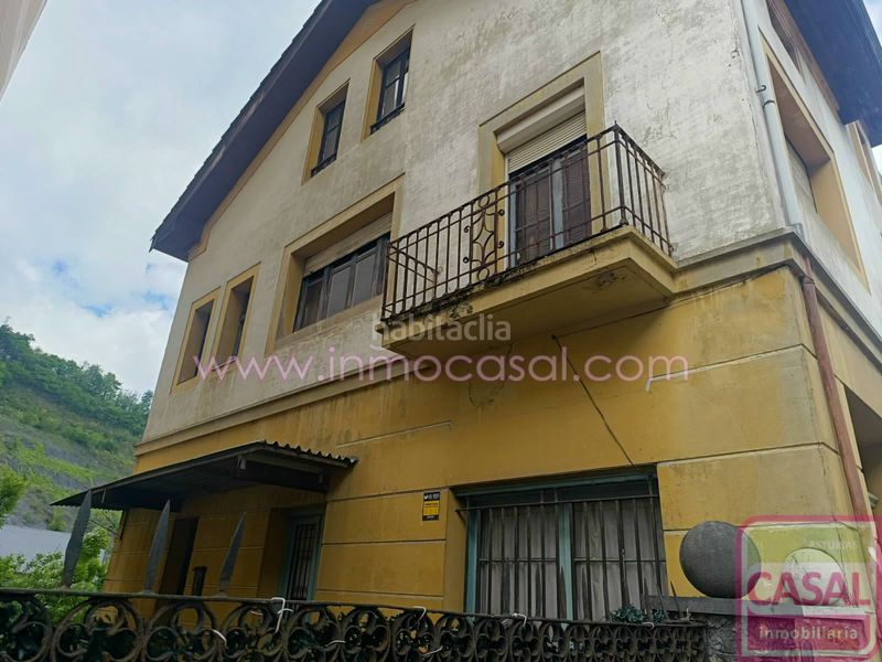 Foto 7eb25bdb-5575-4fd9-b8b9-6b3fdf99d2f7. Casa a Aller