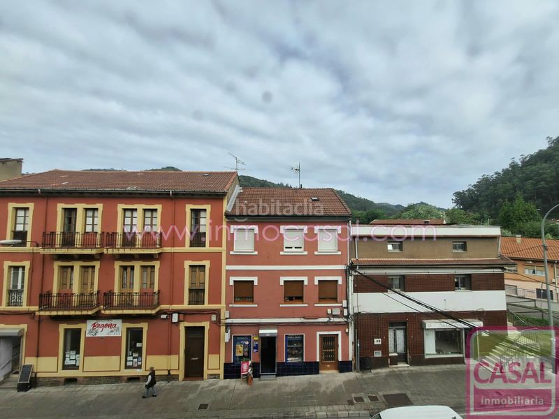 Foto 5db88e1a-6d1f-4294-a73e-db63042c6cc6. Lloguer pis amb calefacció aparcament a Santa Marina - Polígono Mieres