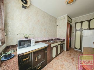 Location Appartement à La Felguera. Se alquila piso en langreo, consta de tres amplios dormitorios,