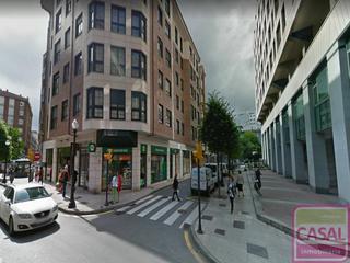 Autoparkplatz  Calle san luis. Venta de garaje con trastero, en el centro de gijón en el parque
