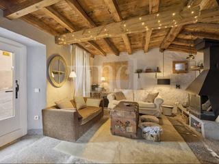 Casa adossada a Ur. Casa en venta en ur