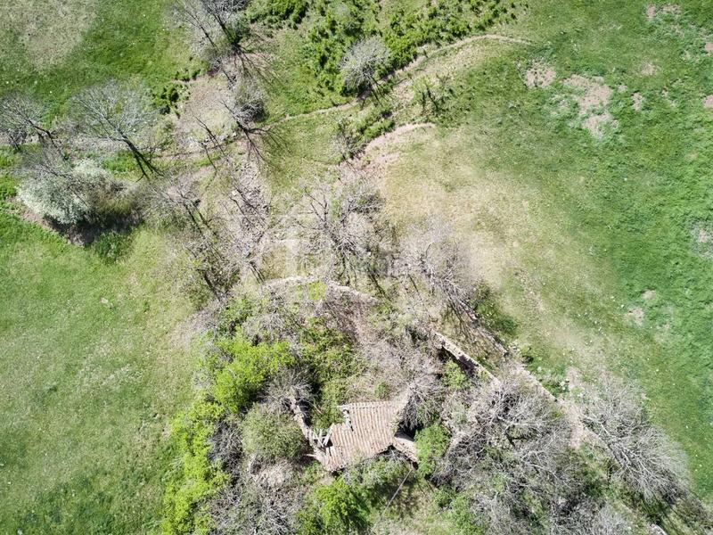 Foto 6b7ac2e4-e017-45b4-9b7d-45d361f48086. Masía venta de masía en martinet en Montellà i Martinet