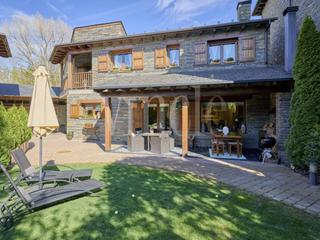 Casa a Fontanals de Cerdanya. Casa a tres vientos en venta en urtx