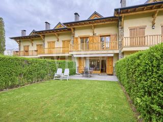 Casa adossada  Antic de llivia-can pedraza. Casa adosada en venta en puigcerdà
