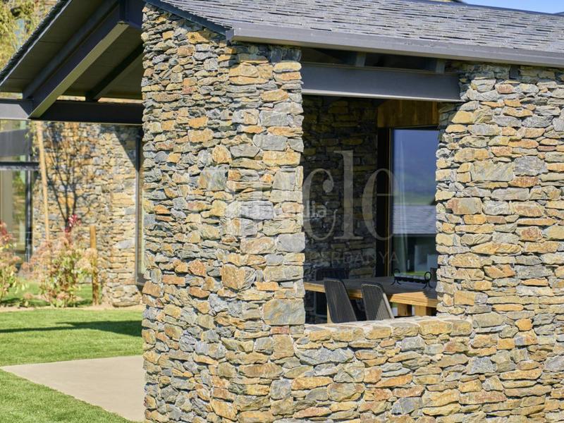 Foto 14e532b4-fcb2-4b53-9793-27e2057be3ed. Casa  en venta en Ger