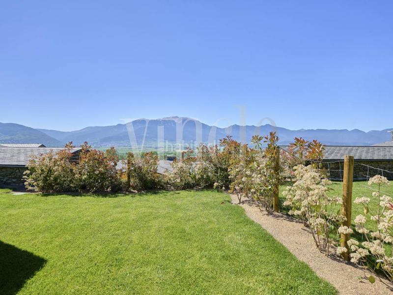 Foto 2ff8dd3c-3b42-4d0c-a557-ee795a7ea304. Casa  en venta en Ger