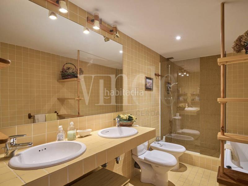 Foto 9d927ed6-eea1-4db8-8beb-7f8fc9b1d51e. Maison avec chauffage parking dans Puigcerdà