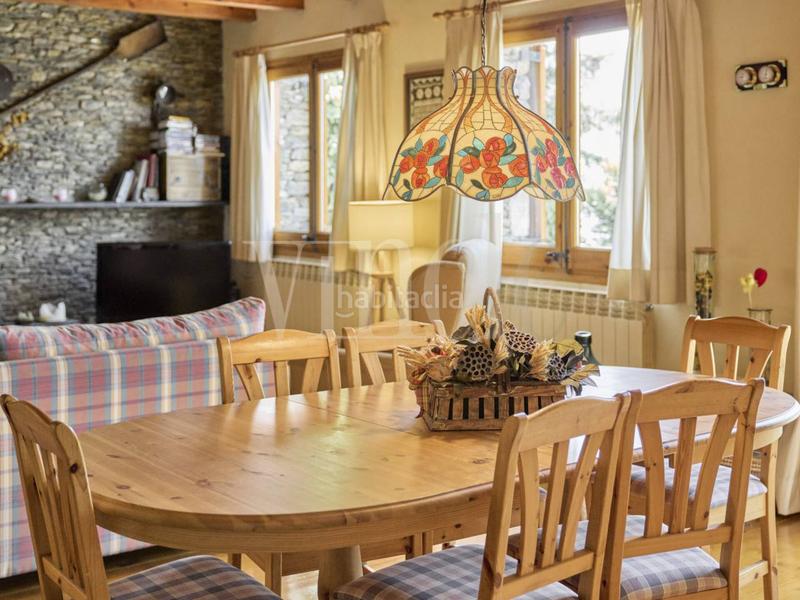 Foto ed8c2825-d82b-461b-a03c-5175387b354d. Maison avec chauffage parking dans Puigcerdà