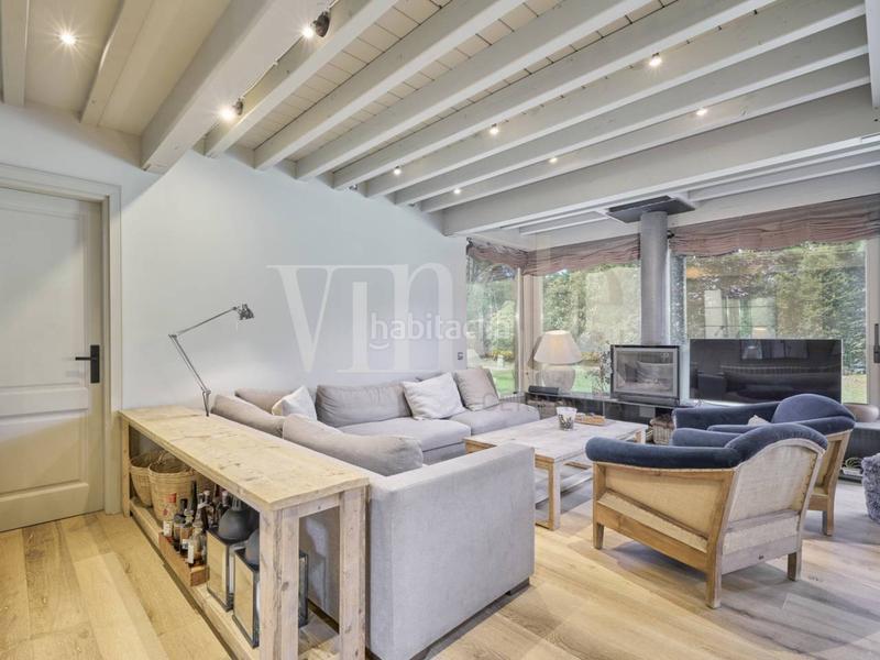 Foto 732ed3ca-51e5-4cae-b97a-e731c6a087c3. Casa  en venta en Das