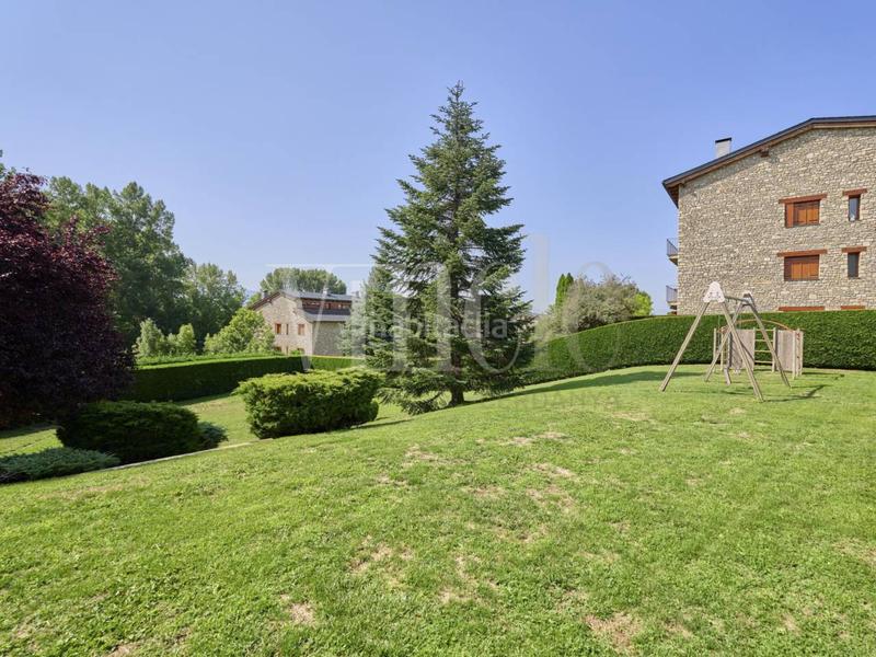 Foto 09acd763-f9b4-47ba-ac91-768ff420c715. Duplex con riscaldamento parcheggio in Llívia