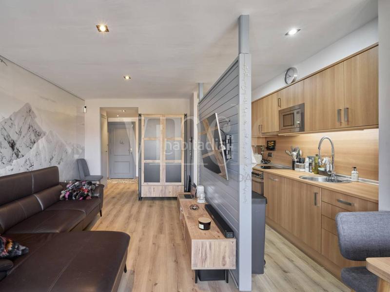 Foto 36410b3f-9659-4e7b-8cef-8ff8e3e2fde8. Duplex con riscaldamento parcheggio in Llívia