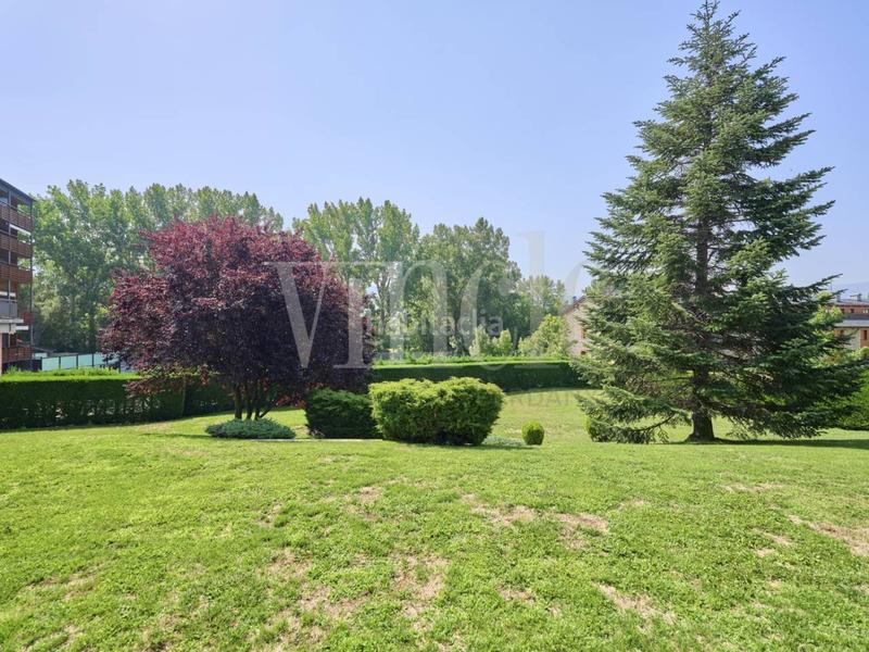 Foto 88a47304-7088-4319-8c65-ebc2c22e08f1. Duplex con riscaldamento parcheggio in Llívia