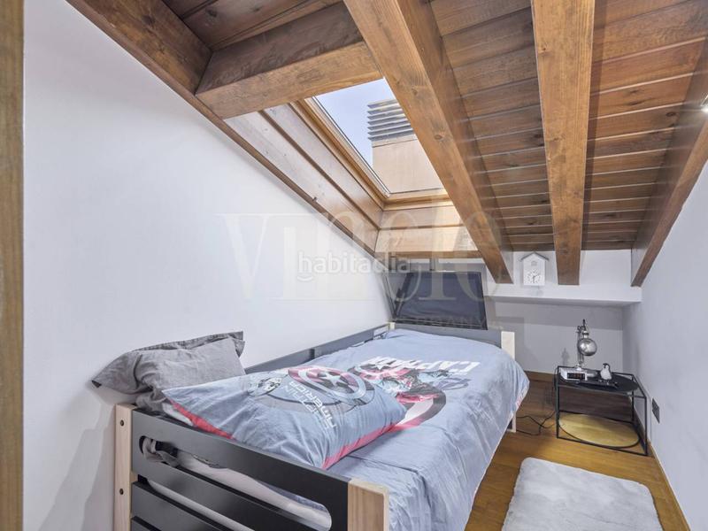 Foto ab1ff0ed-3841-44e4-a14e-c00d2f8bbf36. Duplex con riscaldamento parcheggio in Llívia